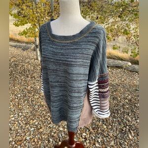 Gimmicks BKE boho knit patchwork sleeve oversized top